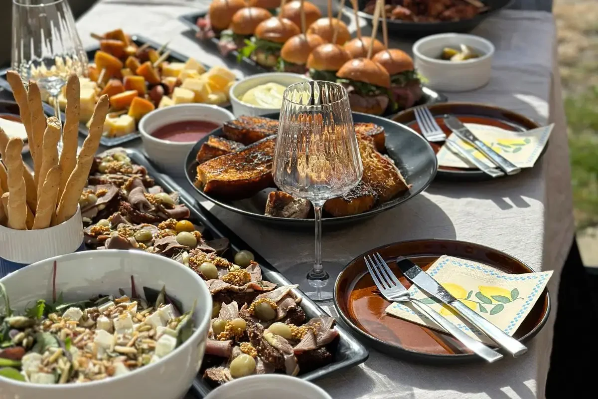 Rabaekkens-catering-fingergood-1